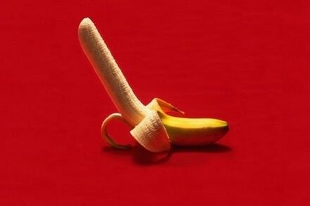 banaan symboliseert een vergrote penis door oefening